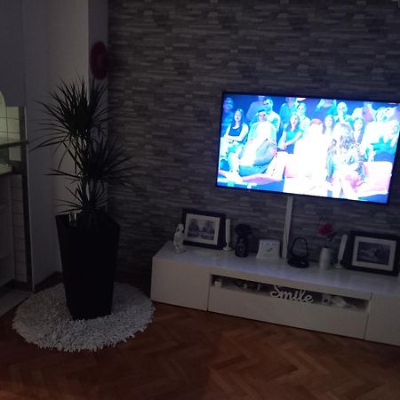 Apartman Petra Palit Exterior photo